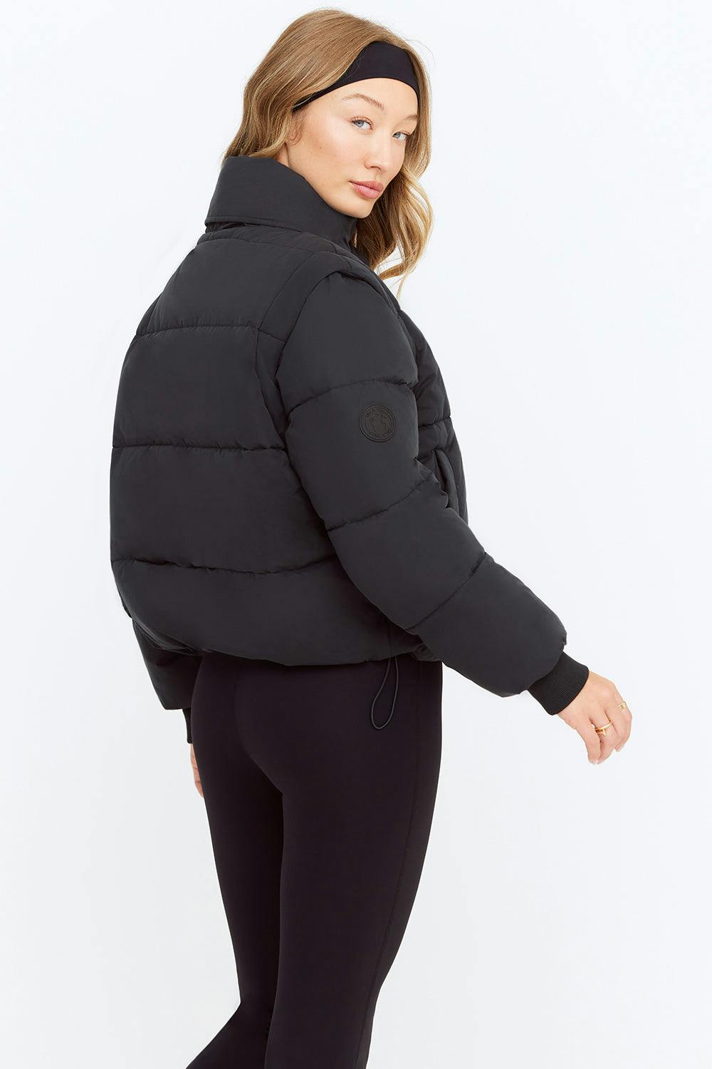 brand-images/STORM_PUFFER_BLACK_06_041_1698309930.jpeg