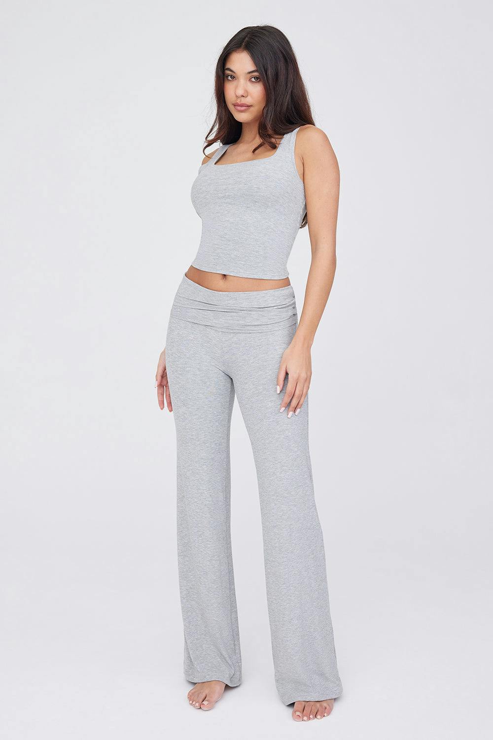 brand-images/TALA_15_GREY_VEST_FLARES_825_1695901462.jpeg