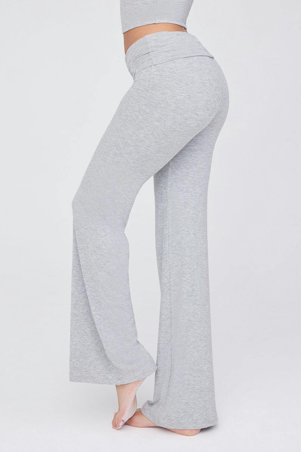 brand-images/TALA_15_GREY_VEST_FLARES_846_1695902618.jpeg